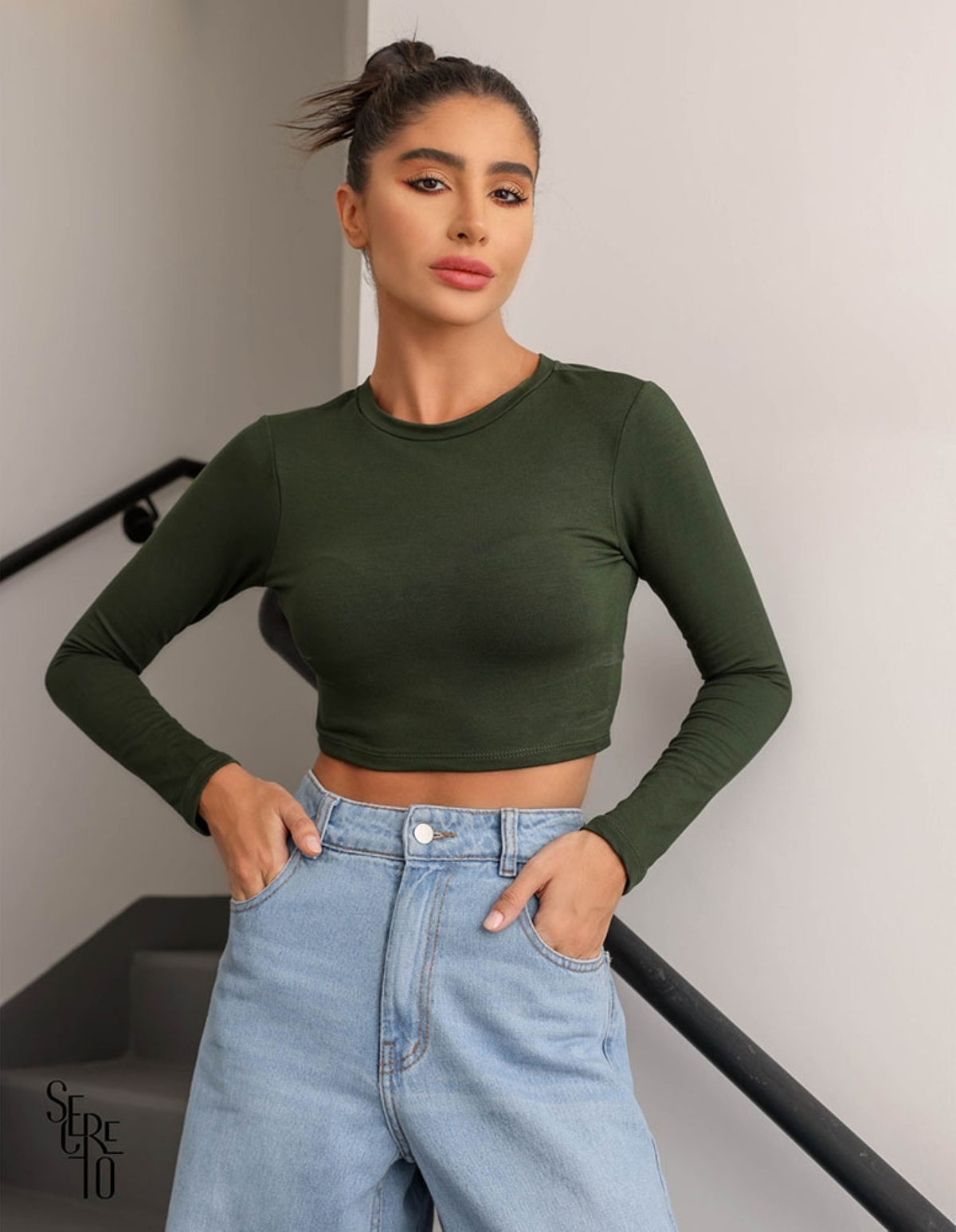 Cropped Moletinho Louise Verde Musgo