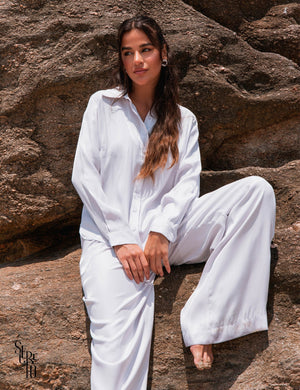 Camisa Botões Acetinada Cici Gelo