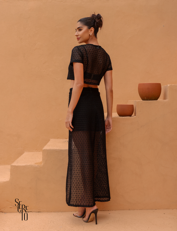 Conjunto Saia Blusa e Top Alice Preto