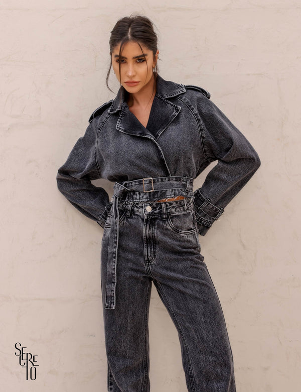 Jaqueta Jeans Destroyed Flore Preto