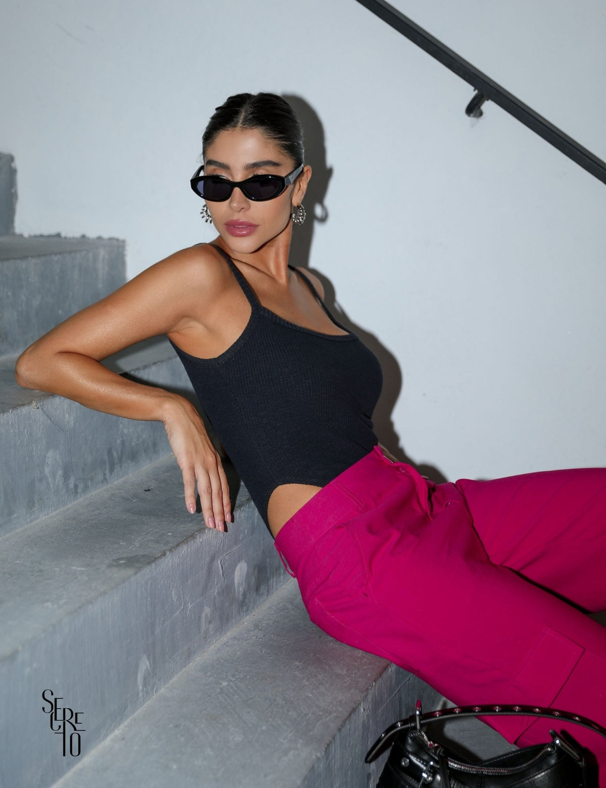 Body Cavado Megan Preto