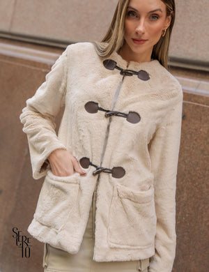 Casaco Fluffy Monique Bege