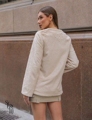 Casaco Fluffy Monique Bege