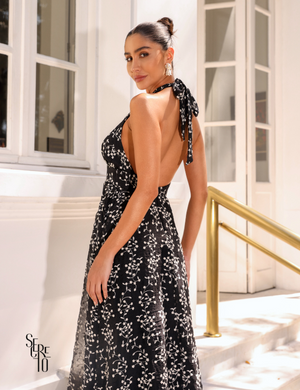 Vestido longo bordado preto Fernanda