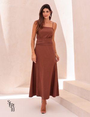 Conjunto Regata e Saia Pregas Minji Marrom