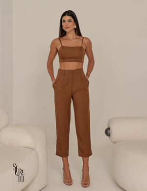 Calça Alfaiataria Somin Caramelo