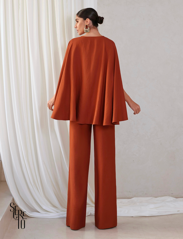 Conjunto Blusa e Pantalona Sabrina Marrom