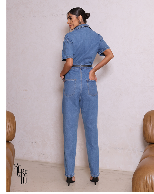 Macacão Jeans Com Cinto Giovana Média