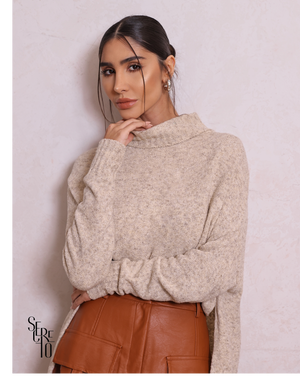 Poncho Gola Alta Thabita Bege