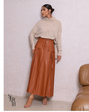 Poncho Gola Alta Thabita Bege