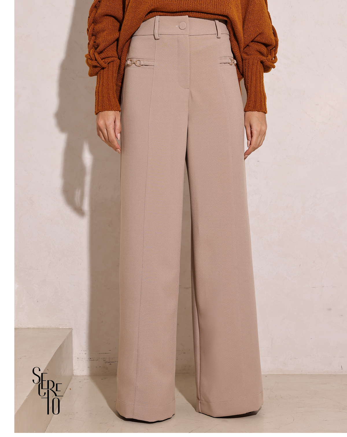 Calça Pantalona Argolas Kiria Areia