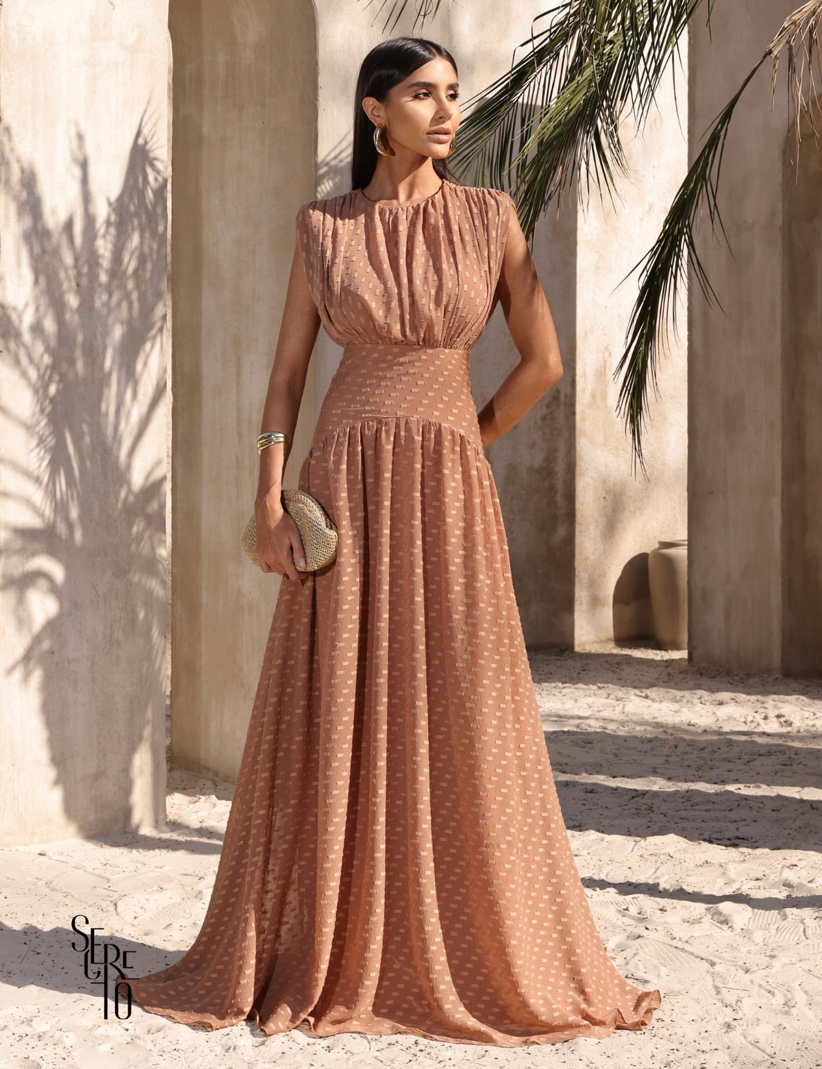 Vestido Longo Texturizado Thaize Amendoa