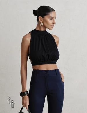 Blusa Gola Alta Costas Abertas Juli Preto