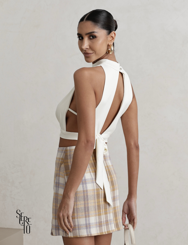 Blusa Gola Alta Costas Abertas Juli Off White