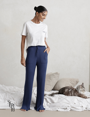 Conjunto Pijama Blusa e Calça Patty Azul Marinho