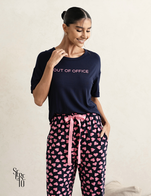 Conjunto Pijama Feminino Blusa e Calça Sofia Azul Marinho