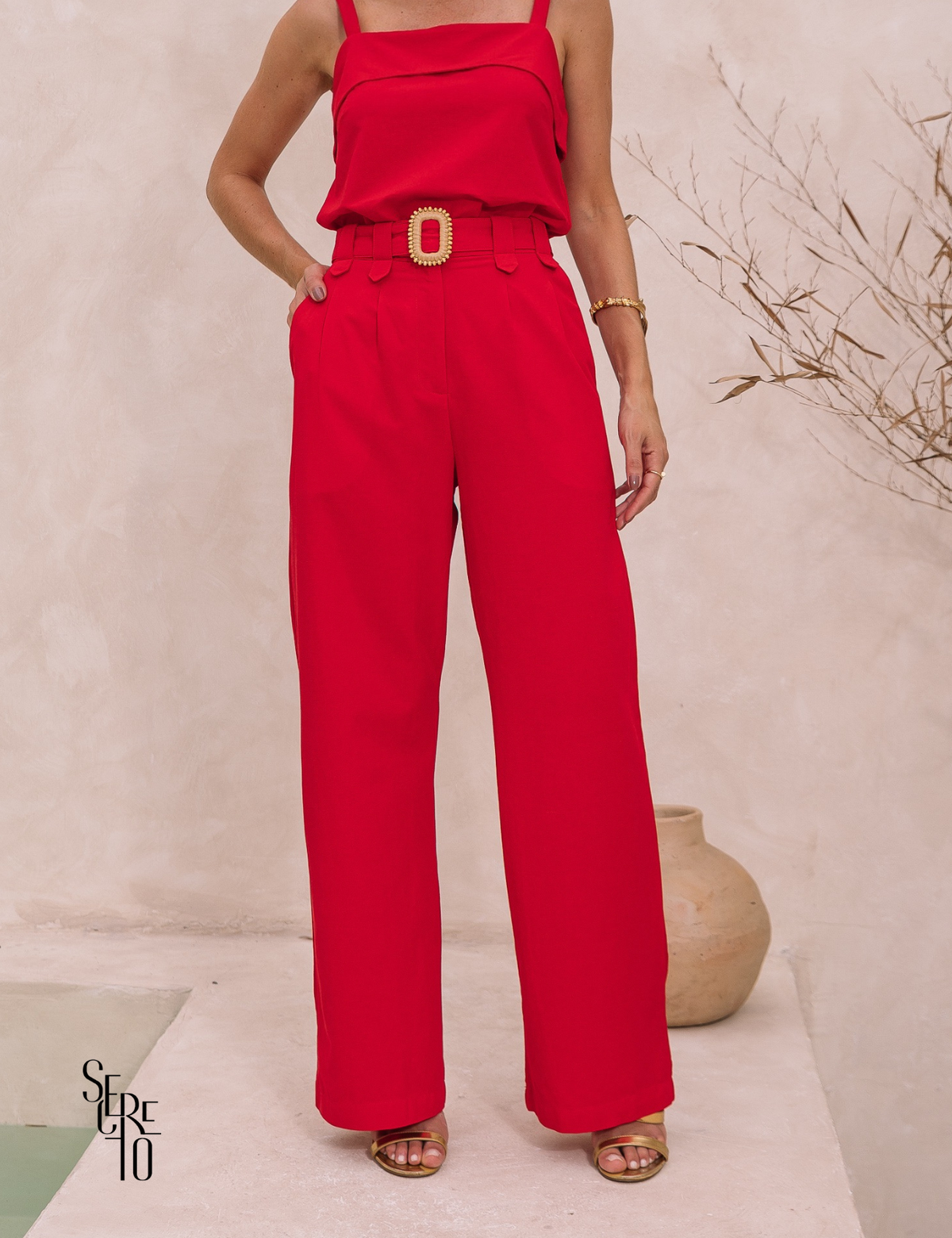 Calça Com Cinto Bianca Vermelho